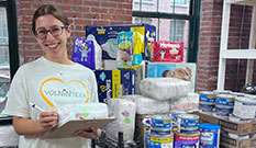 diaper pantry volunteer